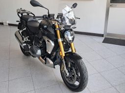 BMW R 1250 R TRIPLE BLACK