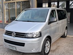 VOLKSWAGEN T5 MULTIVAN STARTLINE 140 CV AUTOCARAVAN pieno